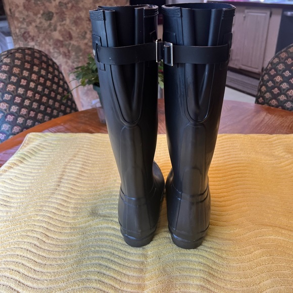 Womens tall Hunter rain boots - Picture 2 of 7